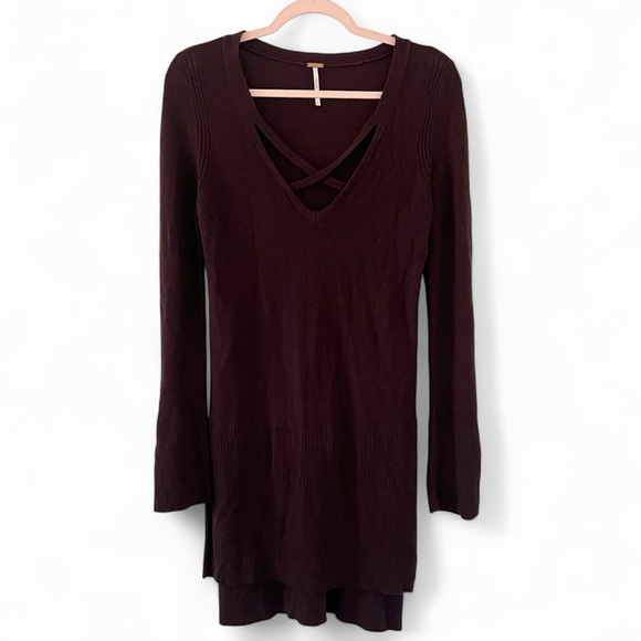 Free People Crisscross Long Sleeve Pullover V-Neck Tunic Sweater - Picture 5 of 8